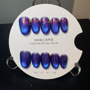 Galaxy Blue Chrome Press-On Nails (Set)